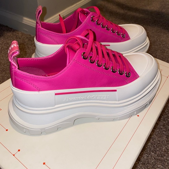 Alexander McQueen Tread Slick Sneakers